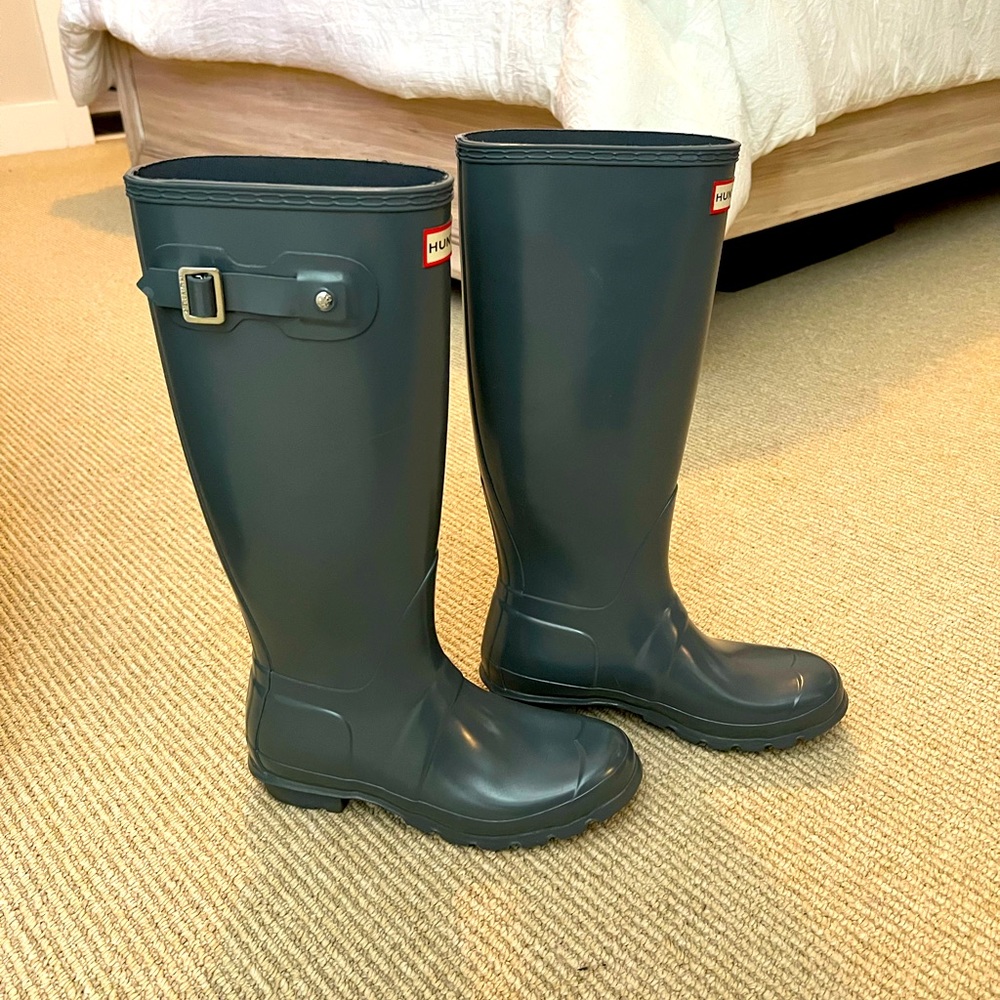 Hunter rain boots
